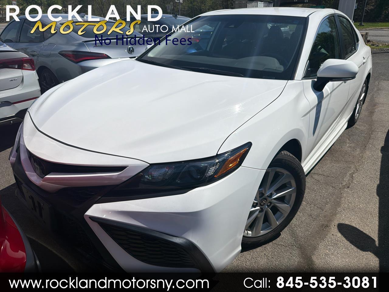 Toyota Camry SE Auto AWD (Natl) 2023