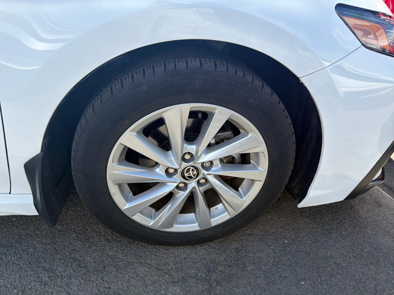 Toyota Camry SE Auto AWD (Natl) 2023