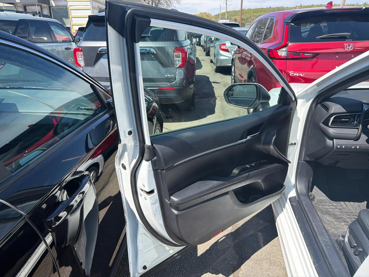 Toyota Camry SE Auto AWD (Natl) 2023