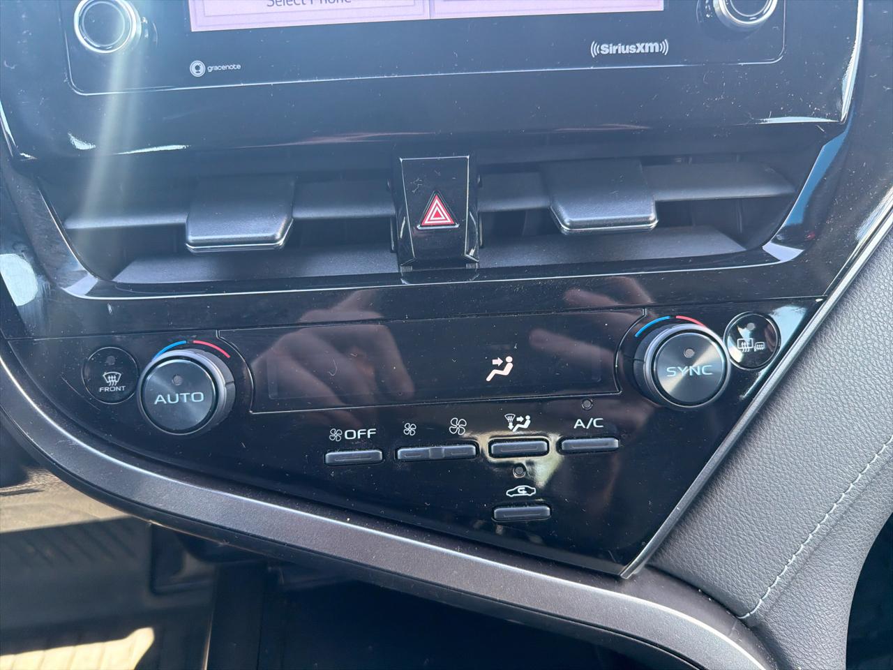 Toyota Camry SE Auto AWD (Natl) 2023