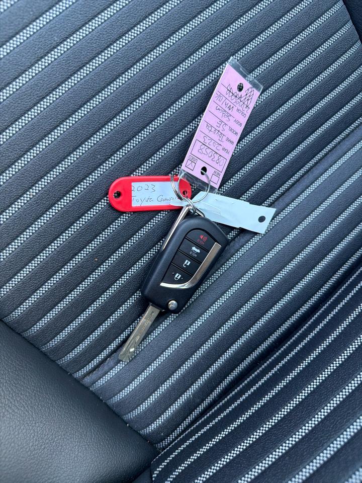 Toyota Camry SE Auto AWD (Natl) 2023