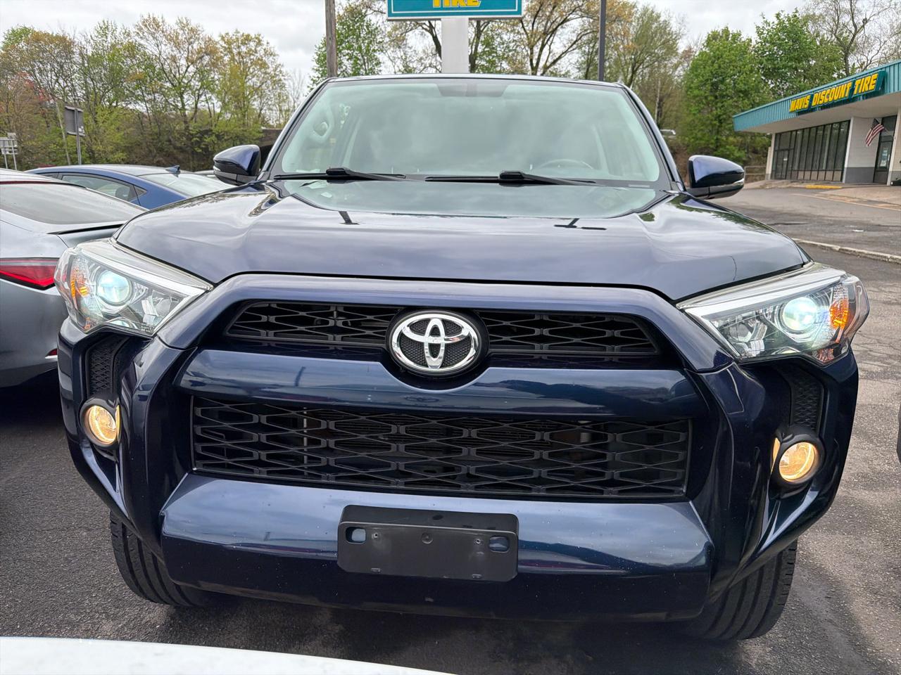 Toyota 4Runner 4WD 4dr V6 Trail Premium (Natl) 2015