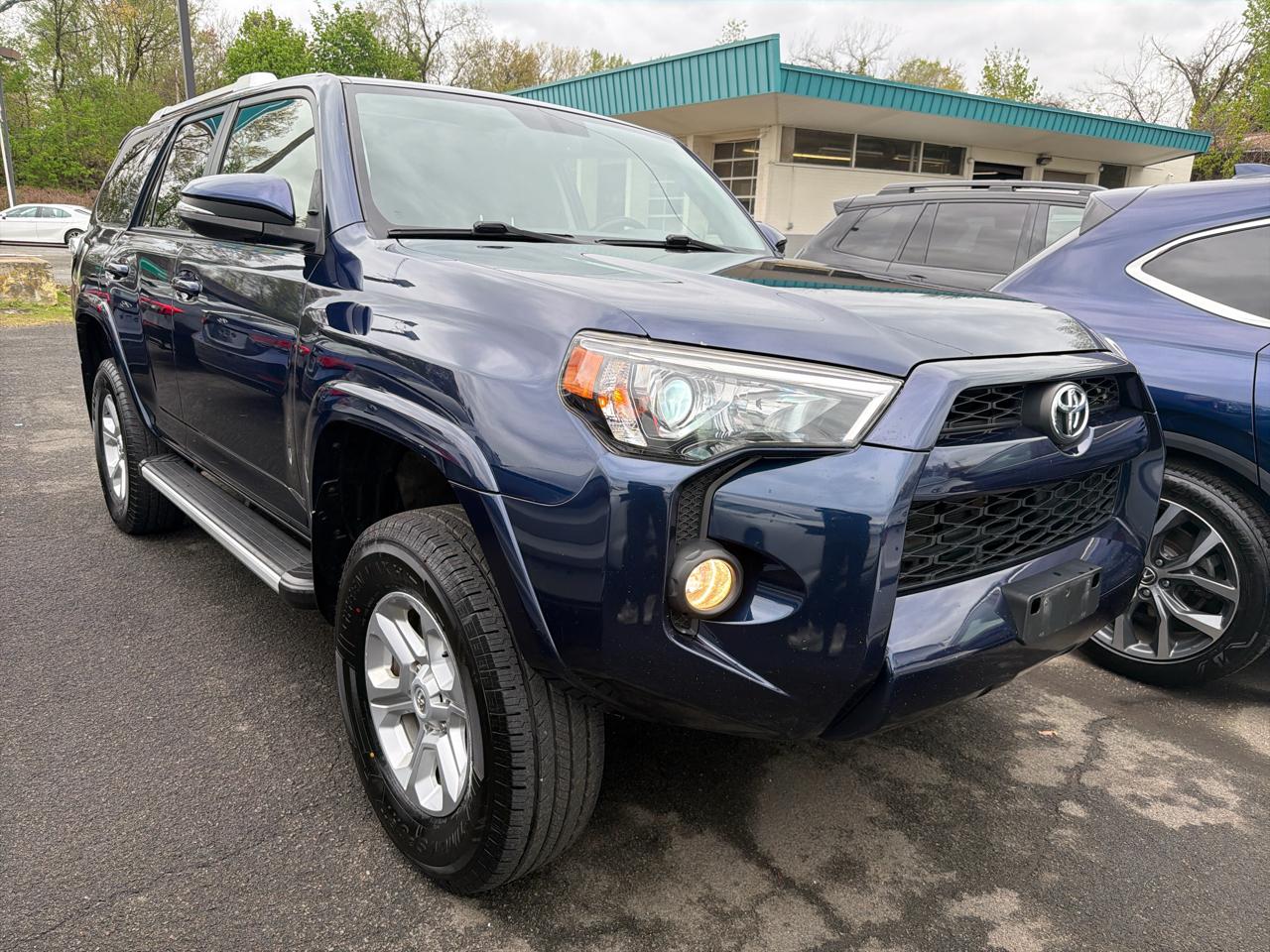 Toyota 4Runner 4WD 4dr V6 Trail Premium (Natl) 2015