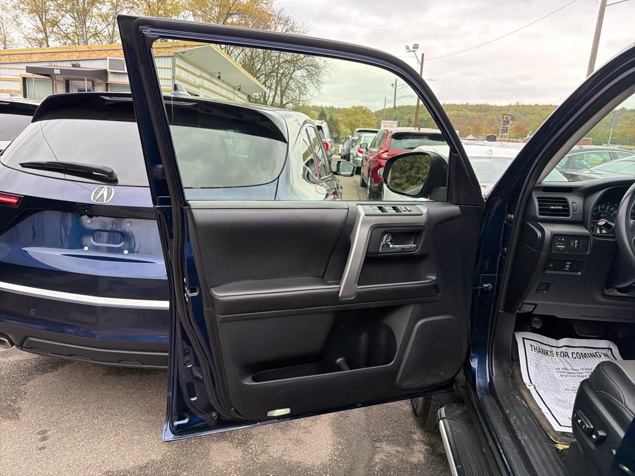 Toyota 4Runner 4WD 4dr V6 Trail Premium (Natl) 2015