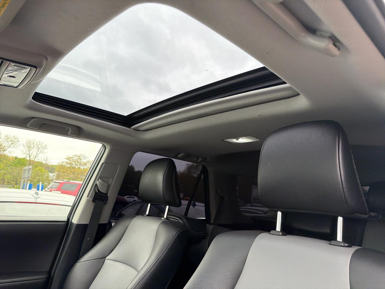 Toyota 4Runner 4WD 4dr V6 Trail Premium (Natl) 2015