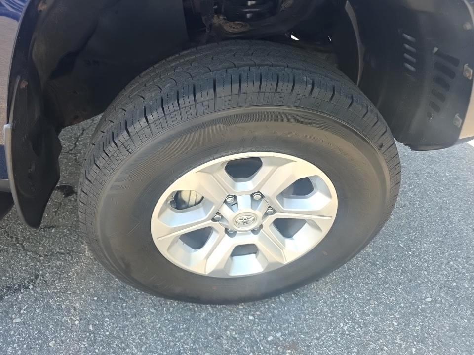 Toyota 4Runner 4WD 4dr V6 Trail Premium (Natl) 2015