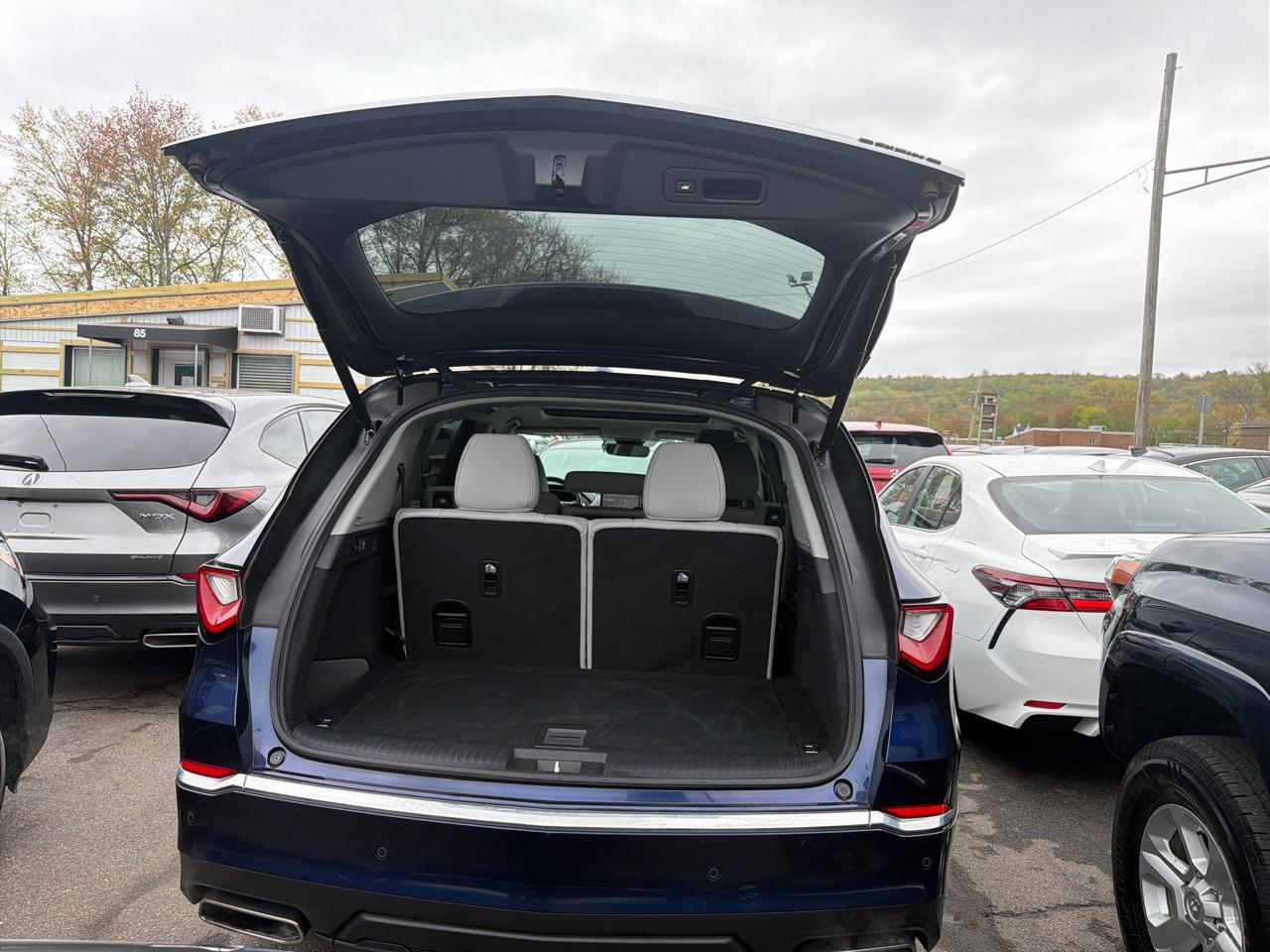 Acura MDX SH-AWD w/Technology Package 2023