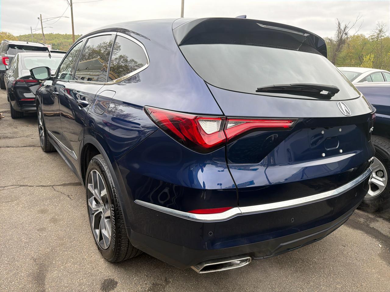 Acura MDX SH-AWD w/Technology Package 2023