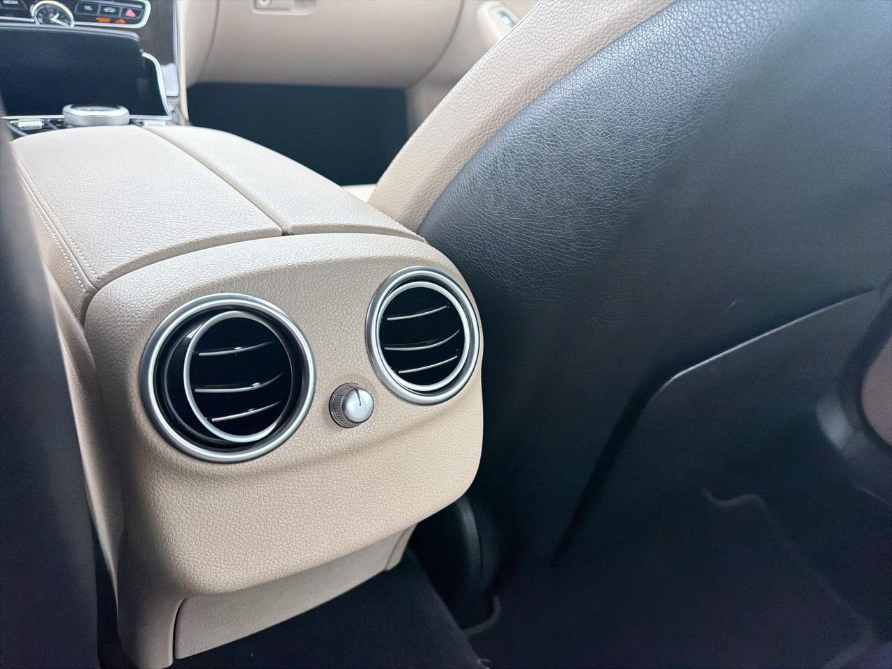 Mercedes-Benz C-Class C 300 4MATIC Sedan 2018