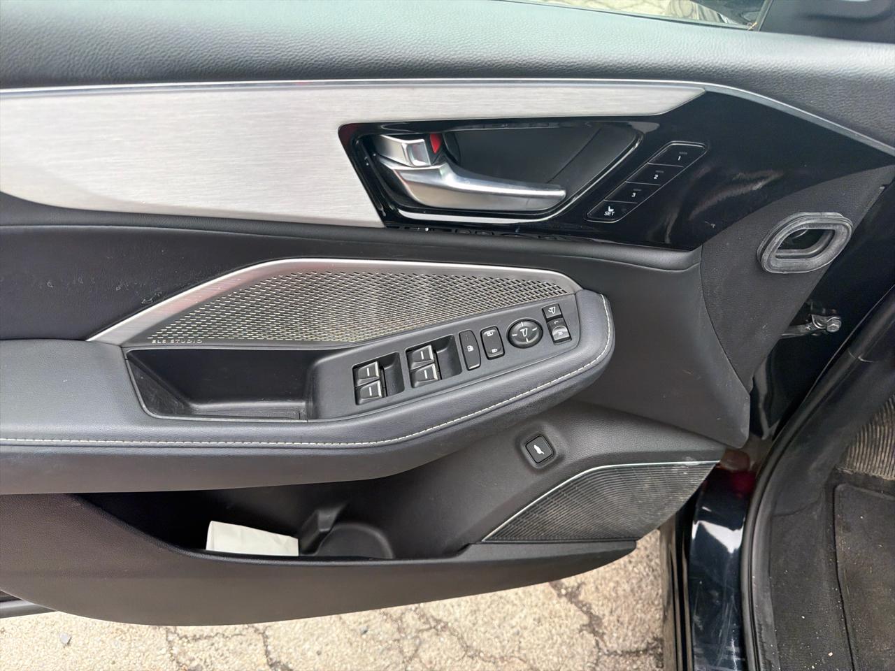 Acura MDX SH-AWD w/Technology Package 2023