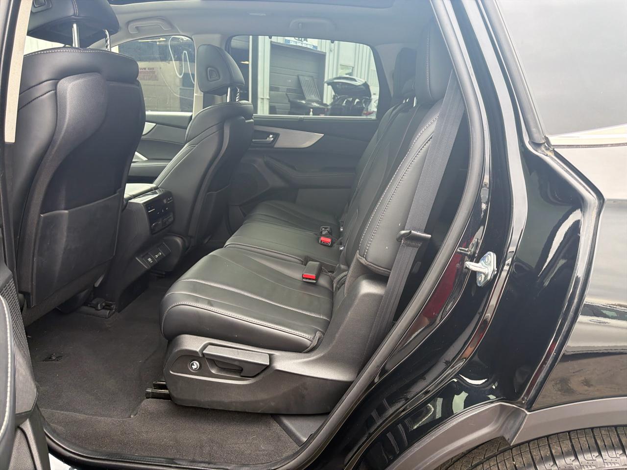 Acura MDX SH-AWD w/Technology Package 2023