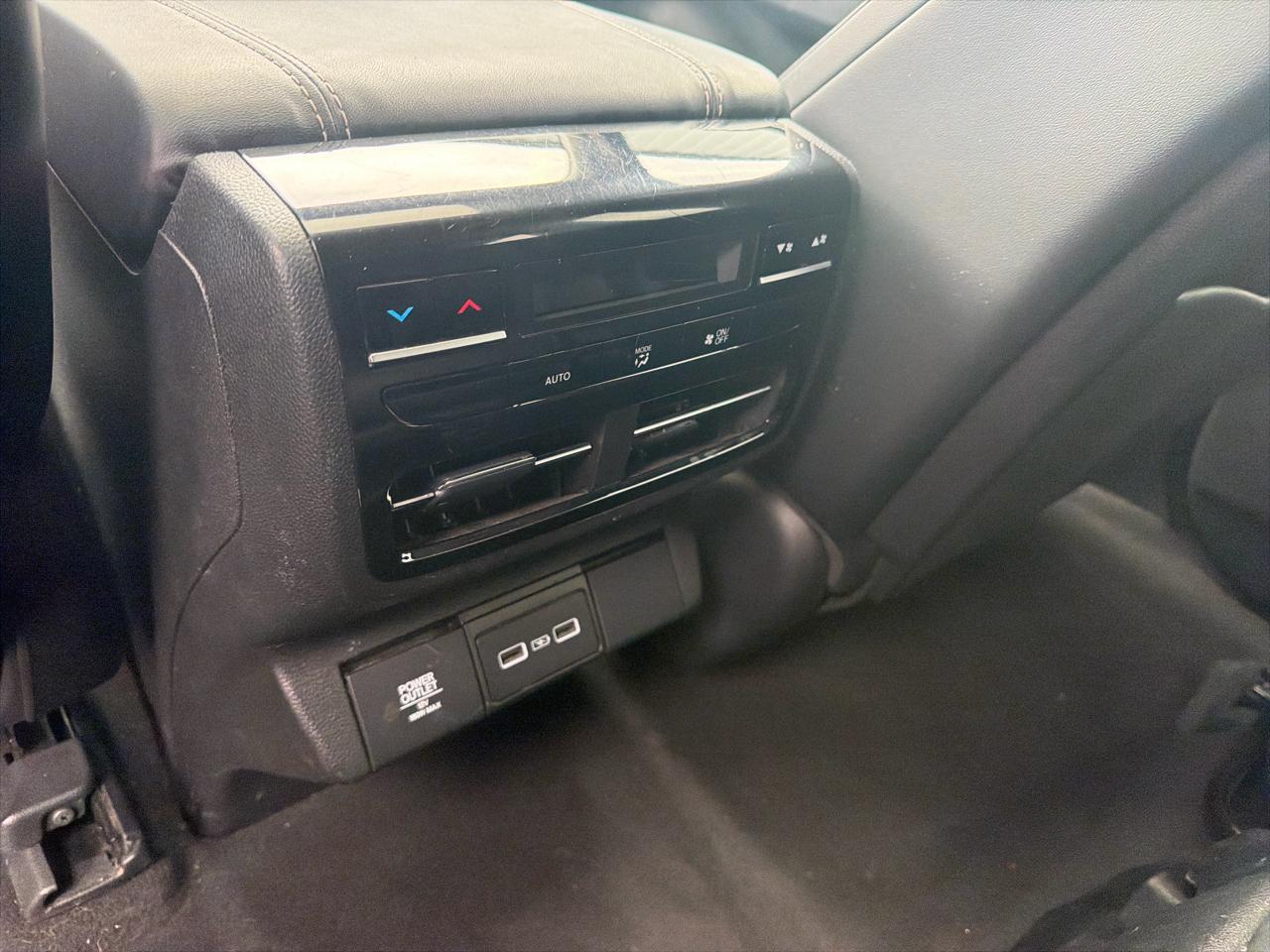 Acura MDX SH-AWD w/Technology Package 2023