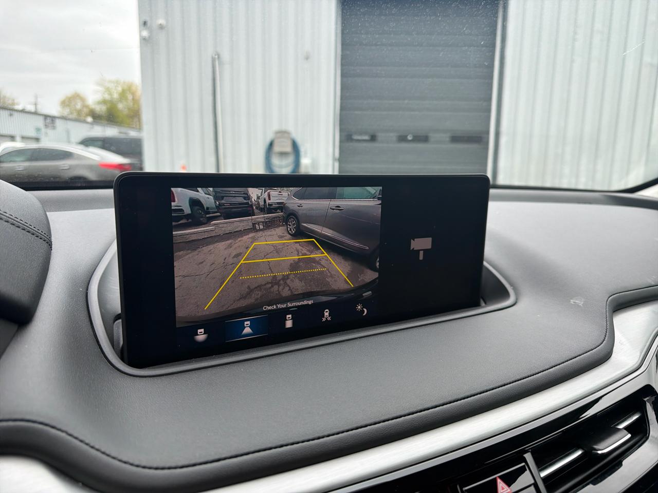 Acura MDX SH-AWD w/Technology Package 2023