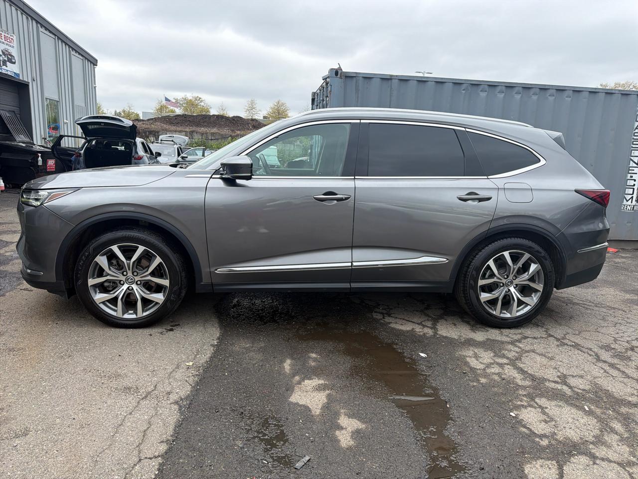 Acura MDX SH-AWD w/Technology Package 2023