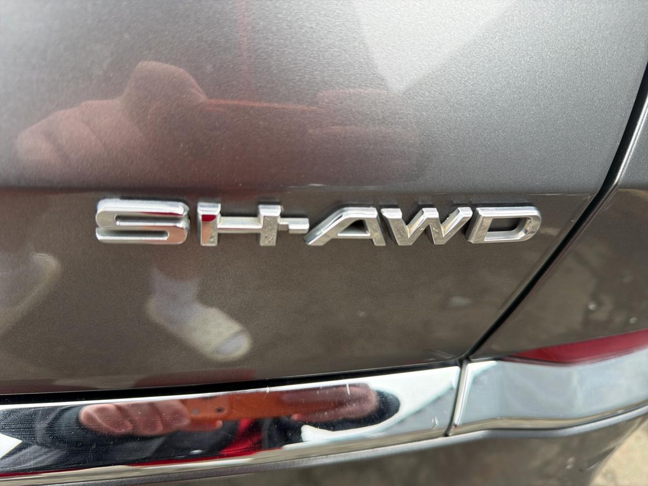 Acura MDX SH-AWD w/Technology Package 2023