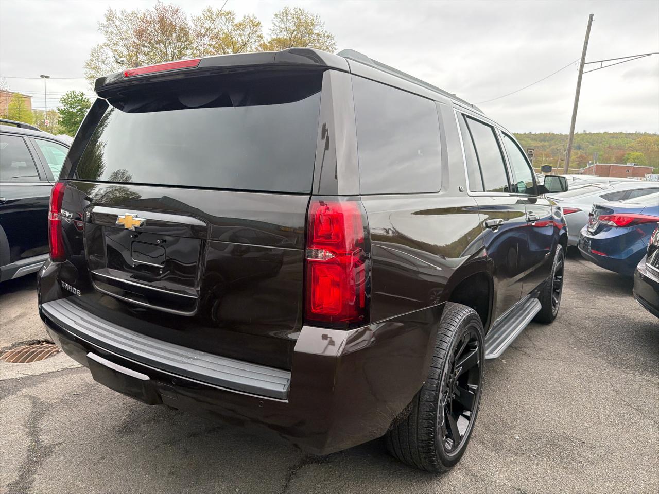 Chevrolet Tahoe 4WD 4dr LT 2018