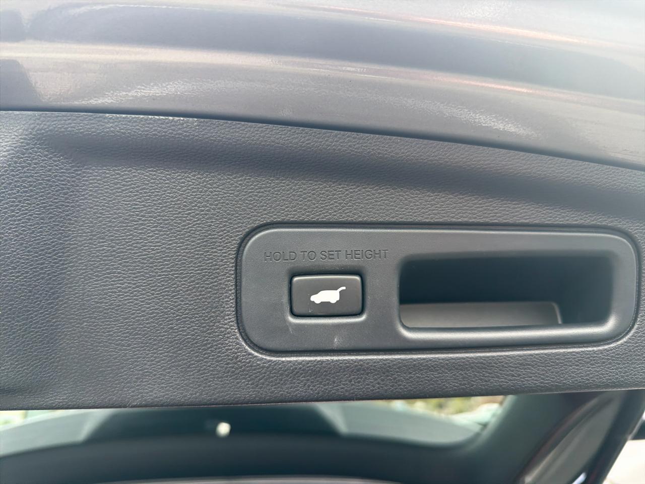 Acura MDX SH-AWD w/A-Spec Package 2023