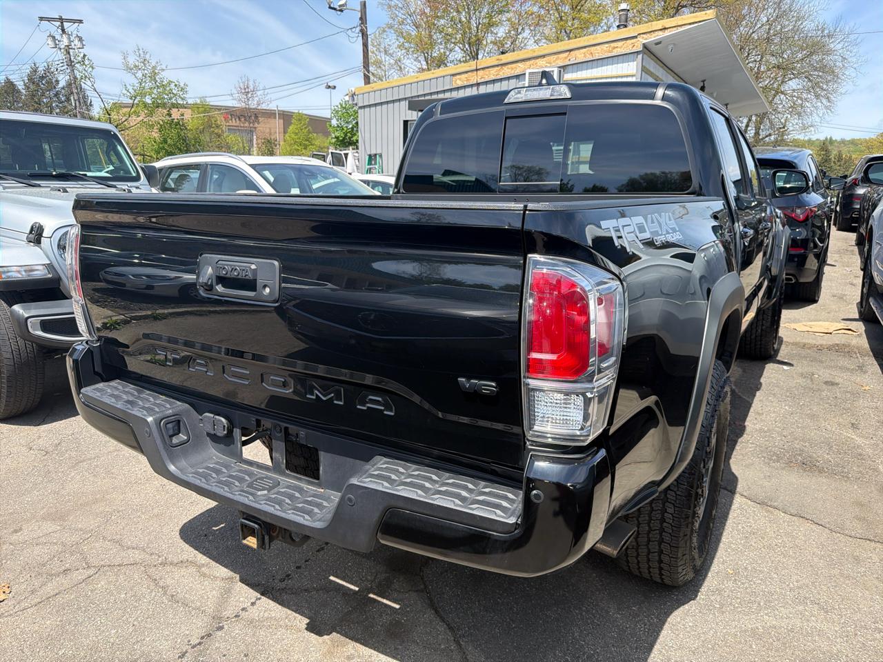 Toyota Tacoma 4WD TRD Off Road Double Cab 5' Bed V6 MT (Natl) 2023