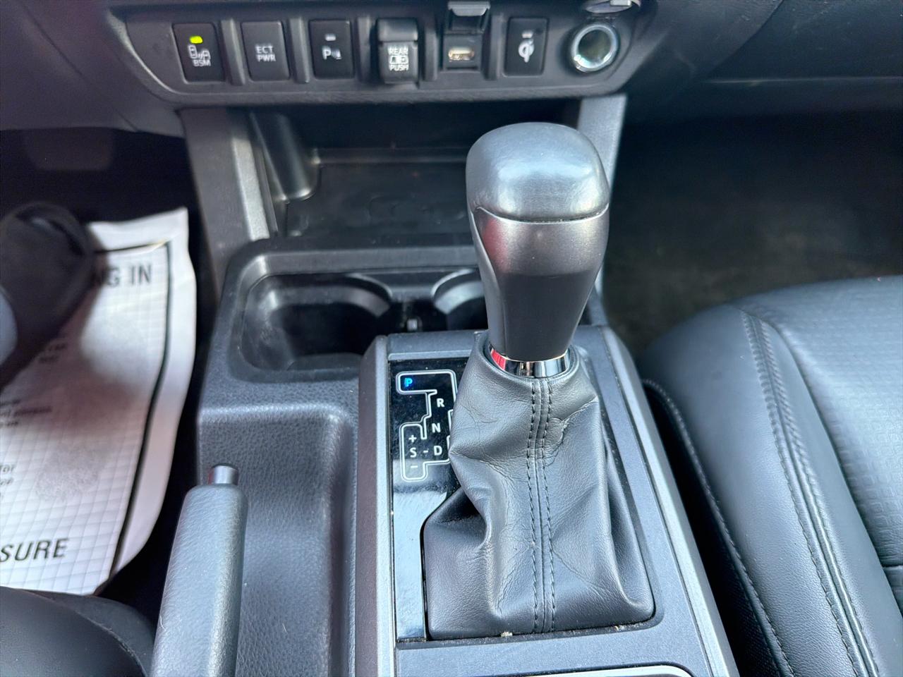 Toyota Tacoma 4WD TRD Off Road Double Cab 5' Bed V6 MT (Natl) 2023