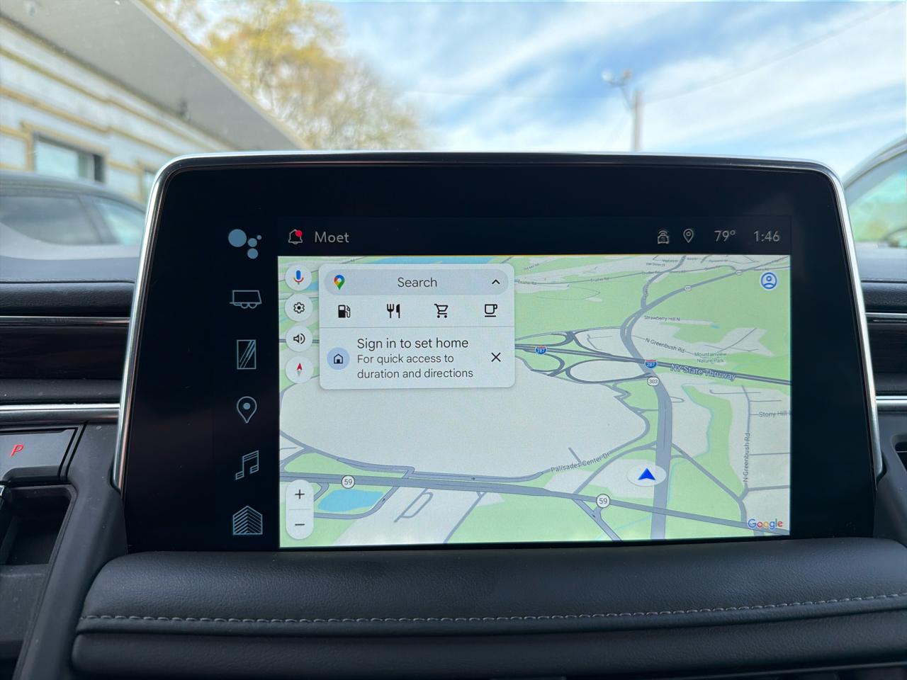 Chevrolet Suburban 4WD 4dr LT 2024