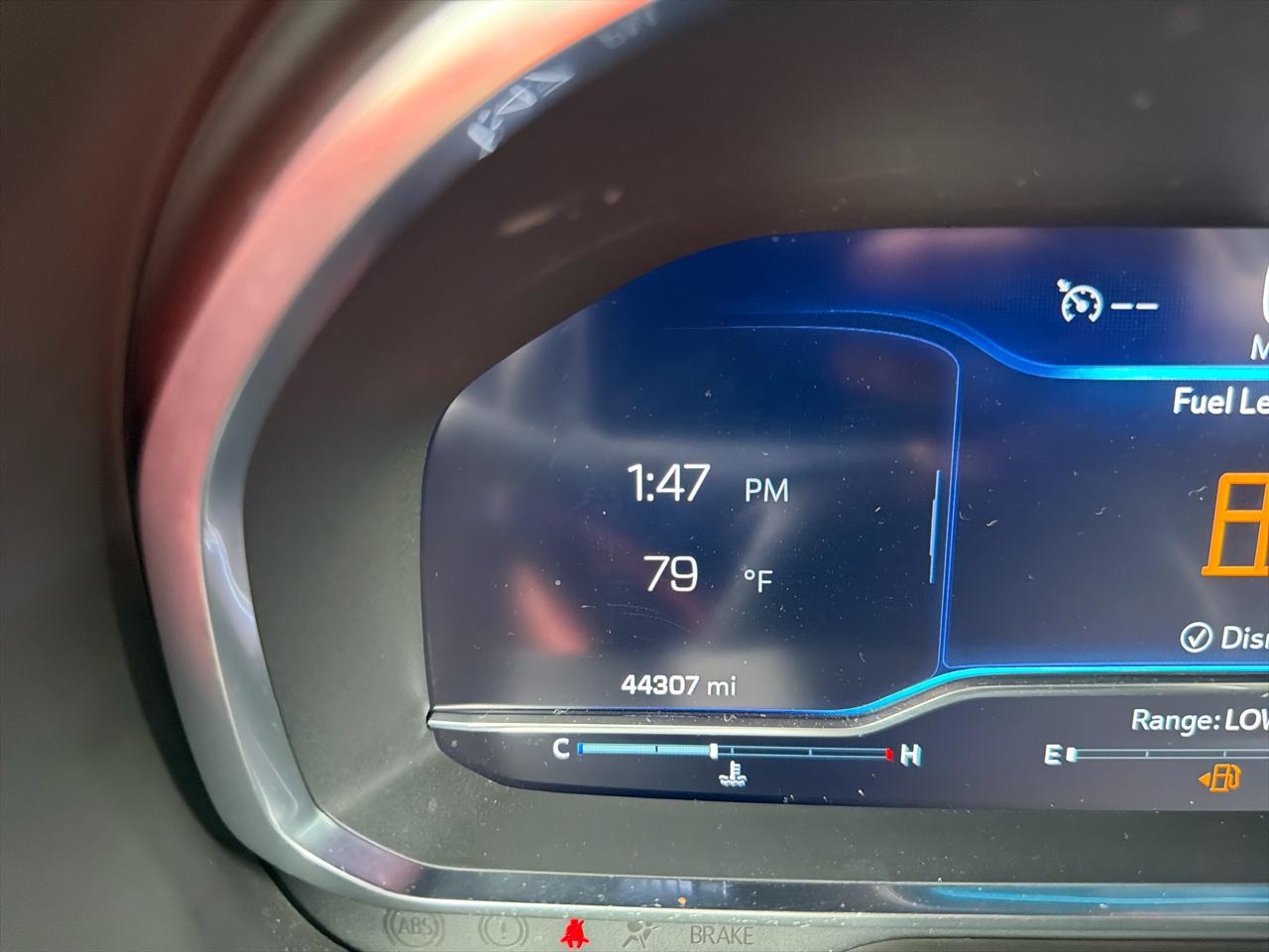 Chevrolet Suburban 4WD 4dr LT 2024