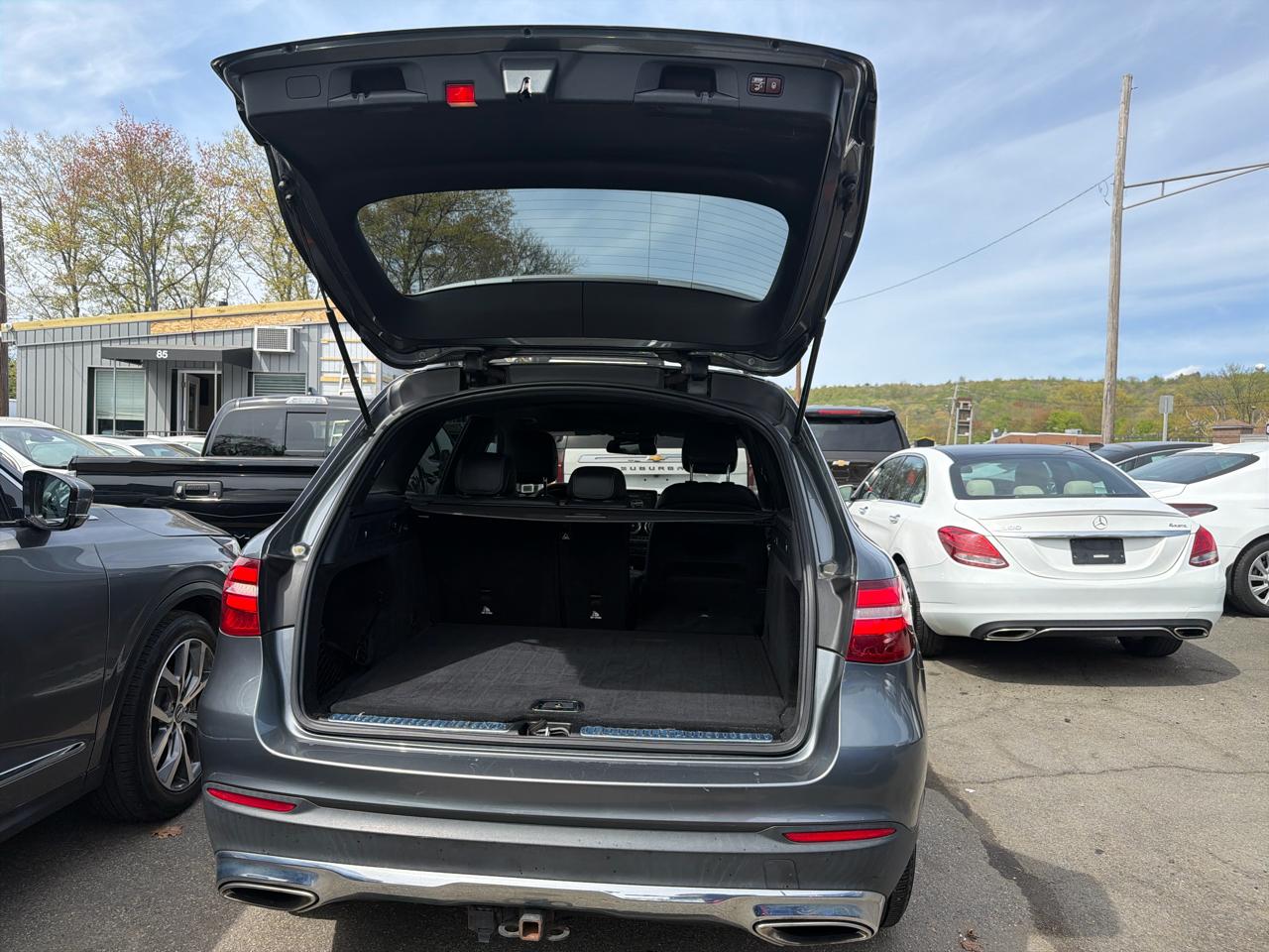 Mercedes-Benz GLC 4MATIC 4dr GLC 300 2016