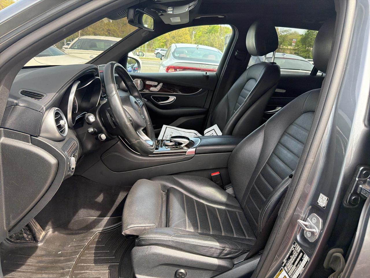 Mercedes-Benz GLC 4MATIC 4dr GLC 300 2016