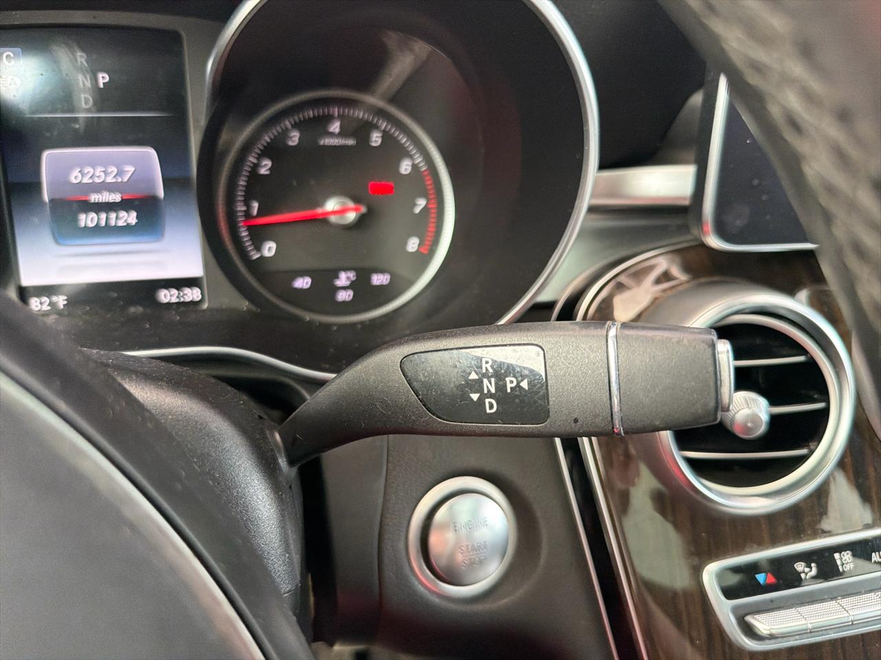 Mercedes-Benz GLC 4MATIC 4dr GLC 300 2016