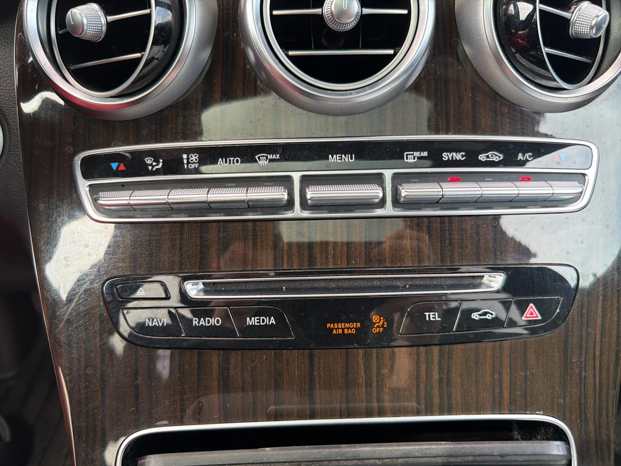 Mercedes-Benz GLC 4MATIC 4dr GLC 300 2016