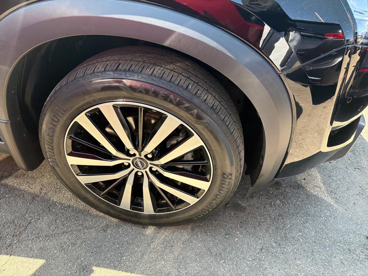 Nissan Pathfinder Platinum 4WD 2023