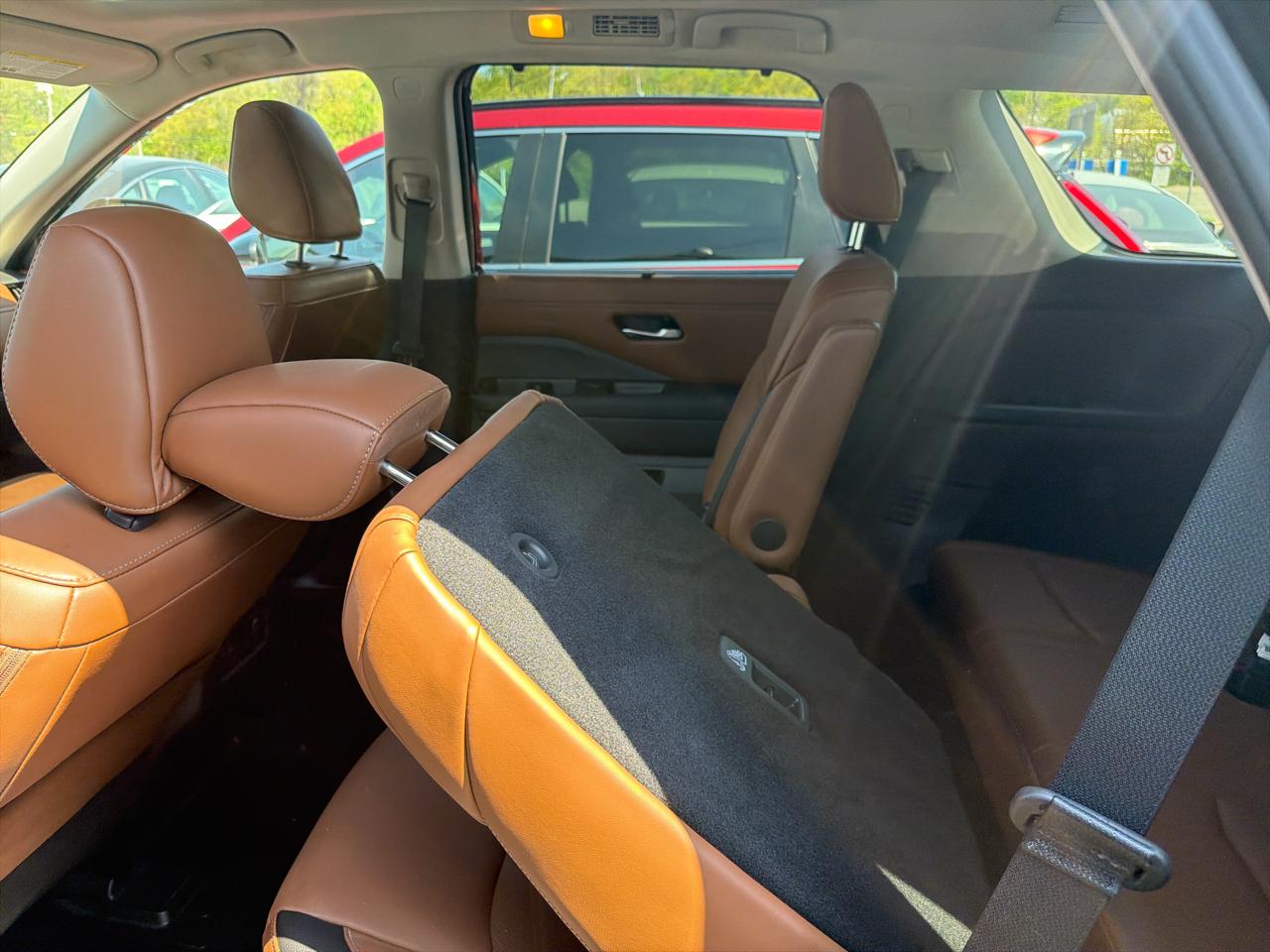 Nissan Pathfinder Platinum 4WD 2023