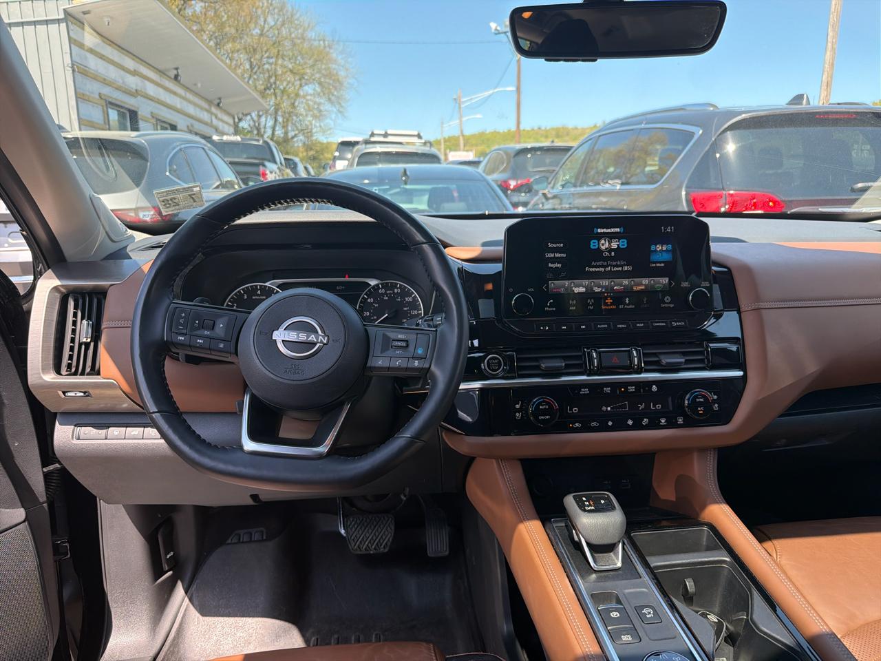 Nissan Pathfinder Platinum 4WD 2023