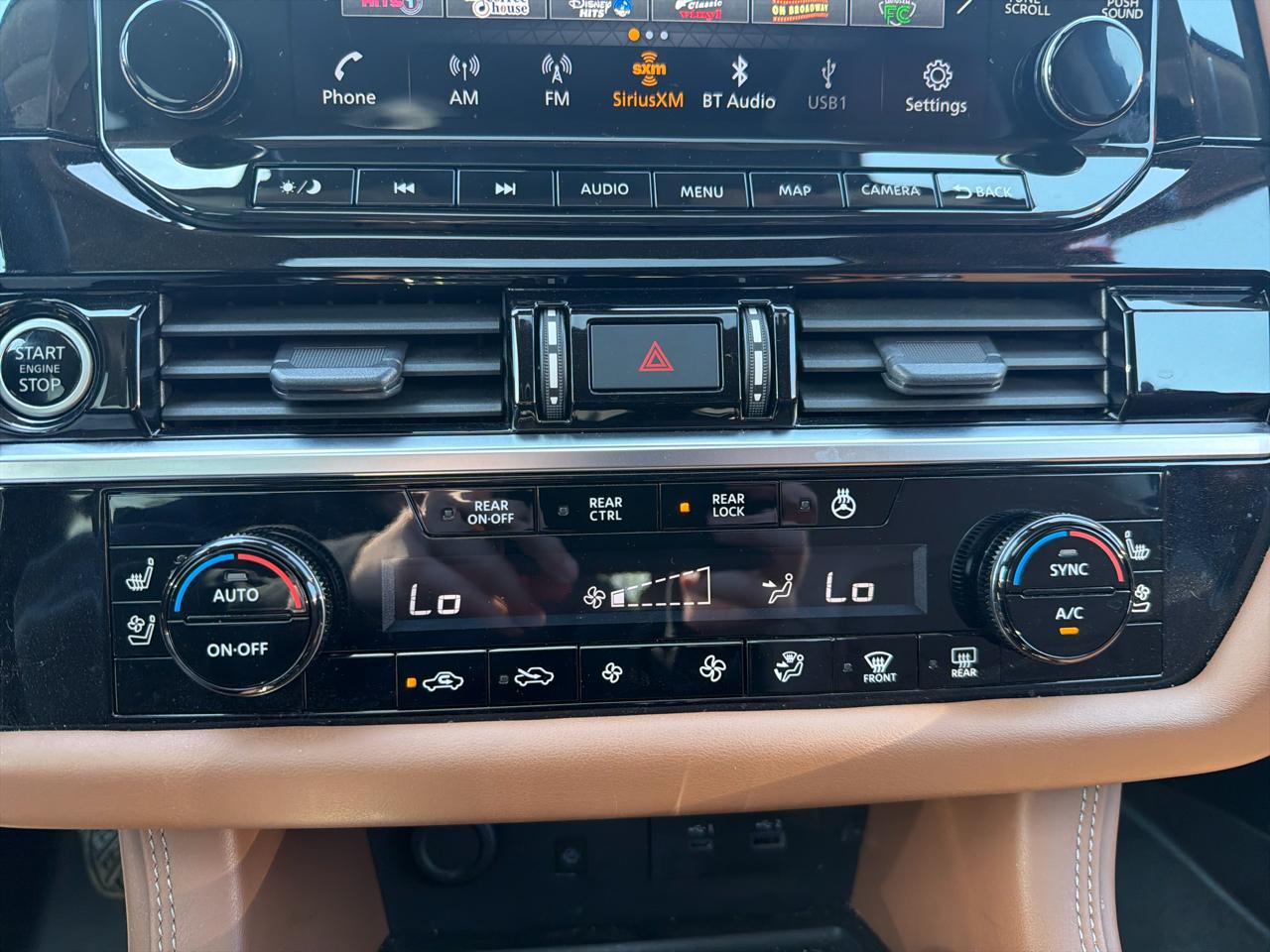 Nissan Pathfinder Platinum 4WD 2023