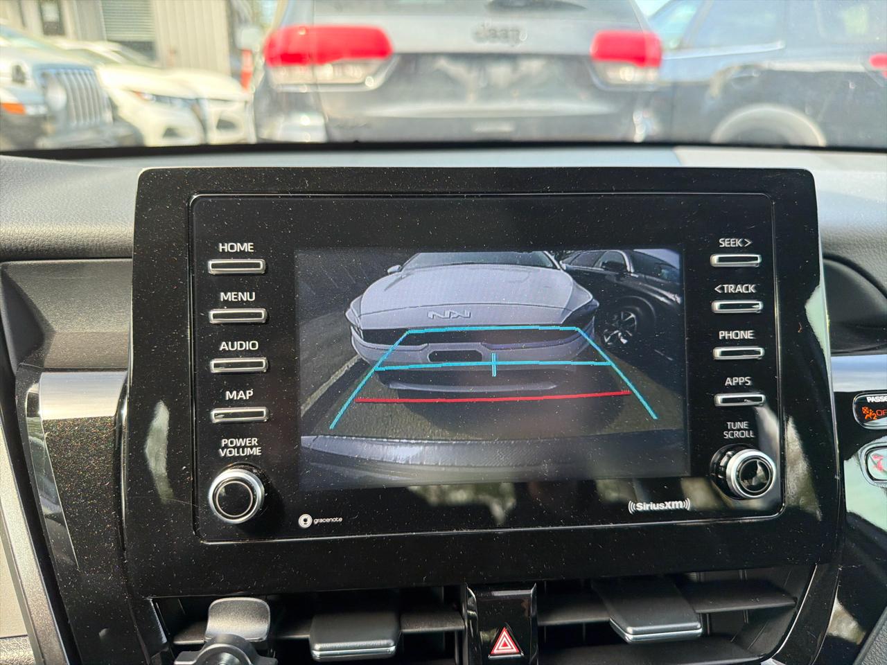 Toyota Camry Hybrid LE CVT (Natl) 2023