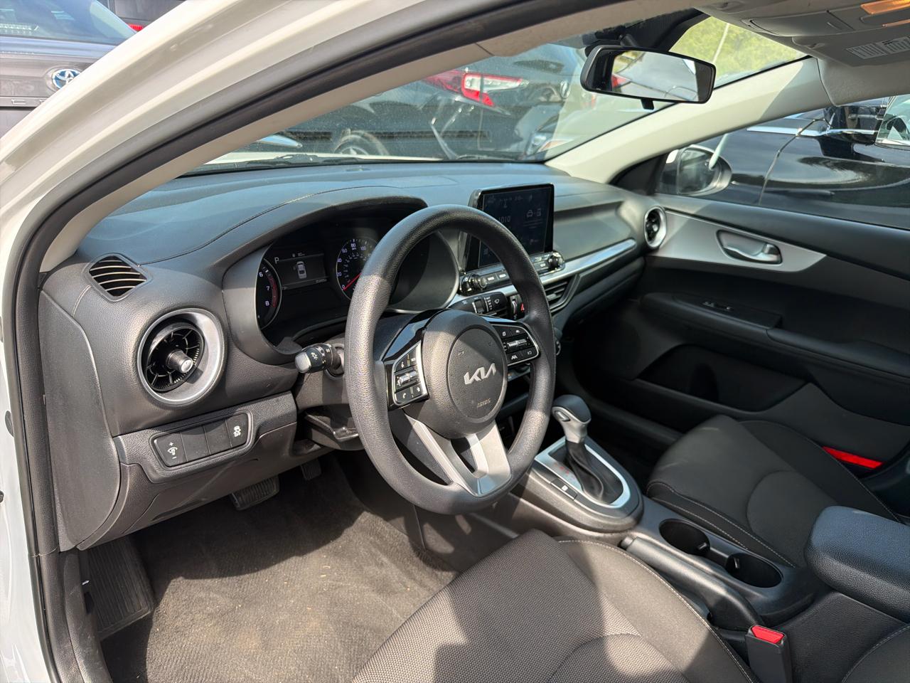 Kia Forte LXS IVT 2023