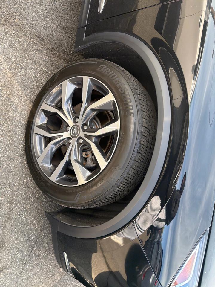 Acura MDX SH-AWD w/Technology Package 2023