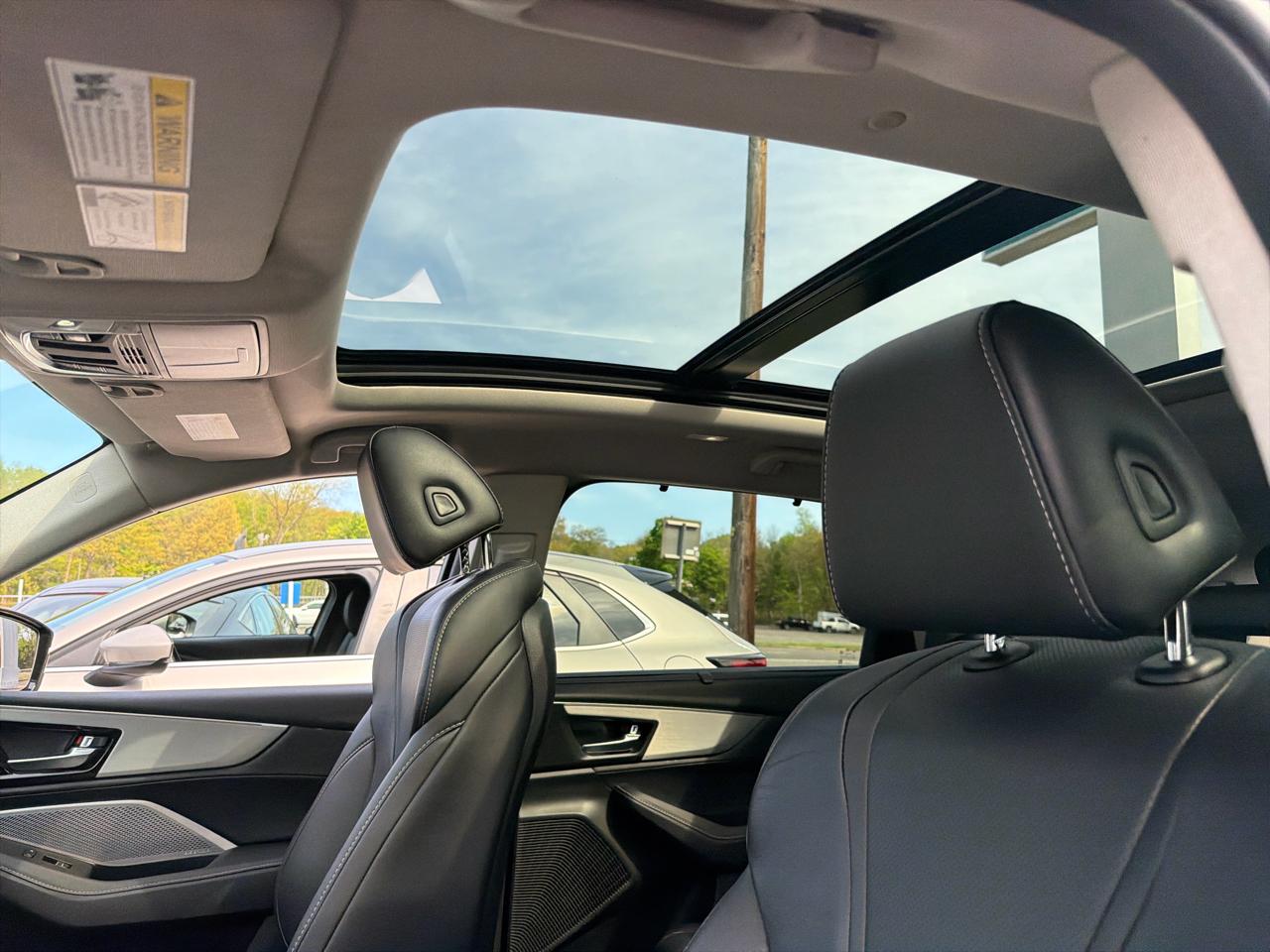 Acura MDX SH-AWD w/Technology Package 2023