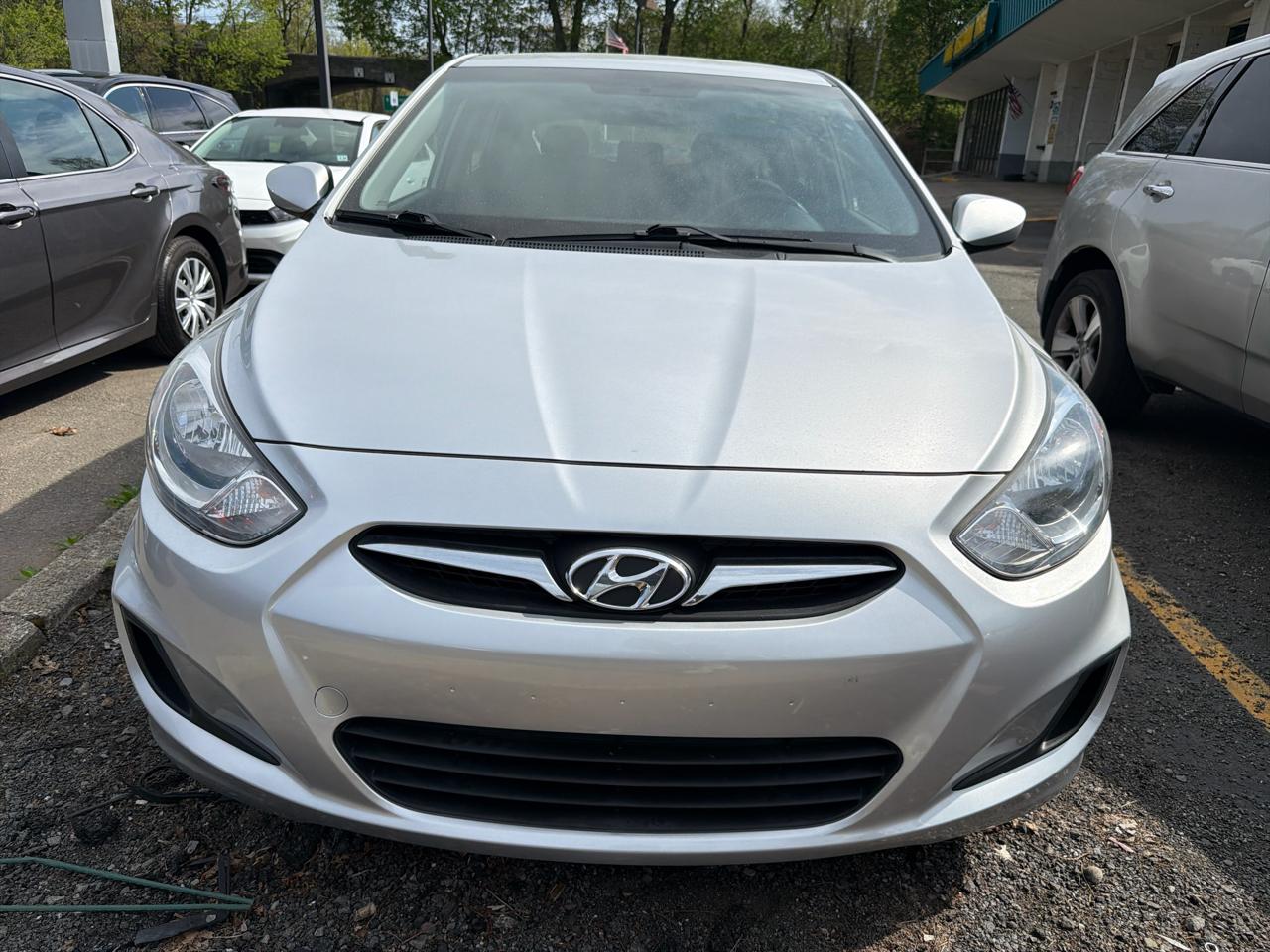 Hyundai Accent 5dr HB Auto GS 2012