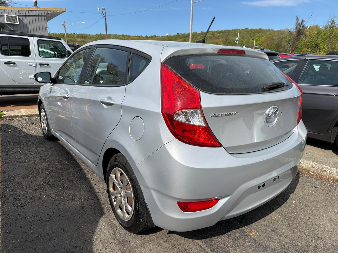 Hyundai Accent 5dr HB Auto GS 2012