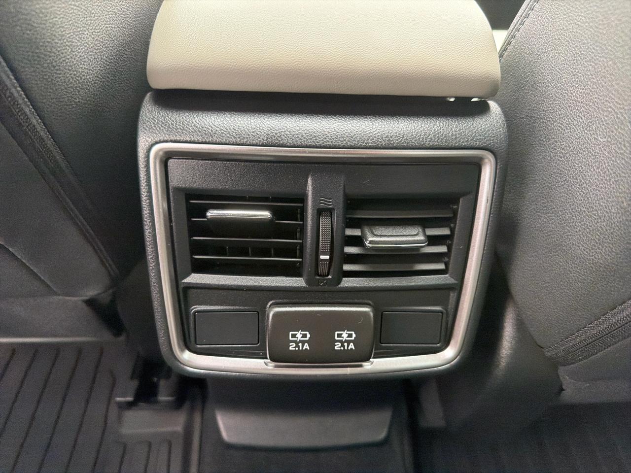 Subaru Forester Premium AWD 2024