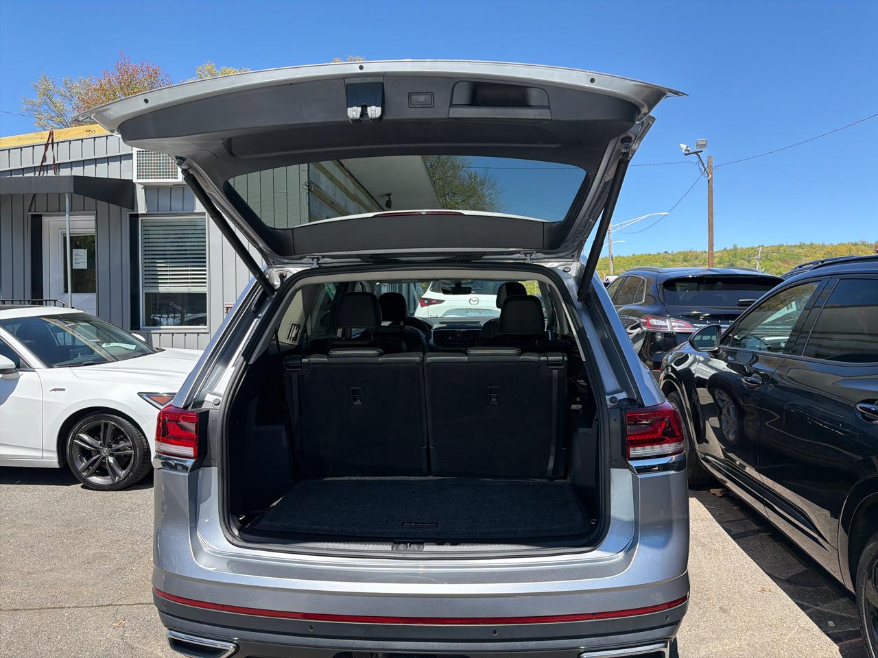 Volkswagen Atlas 3.6L V6 SE w/Technology 4MOTION 2023