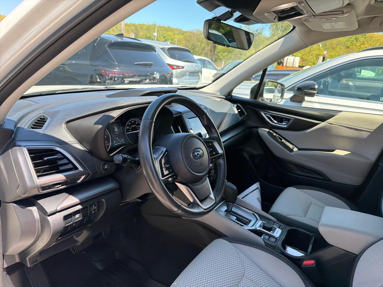 Subaru Forester Premium CVT 2023