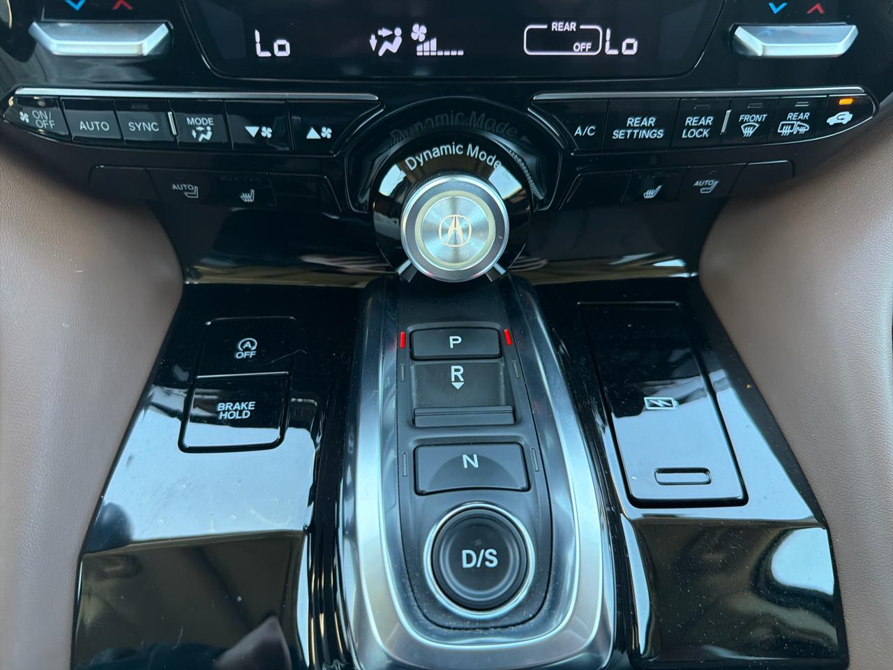 Acura MDX SH-AWD w/Technology Package 2024