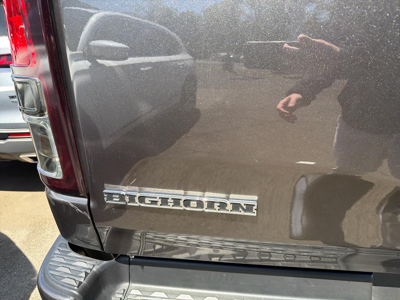 RAM 1500 Big Horn 4x4 Crew Cab 5'7" Box 2023