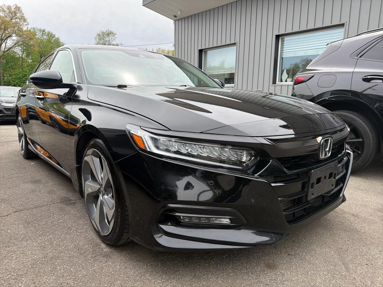 Honda Accord Sedan Touring 2.0T Auto 2019