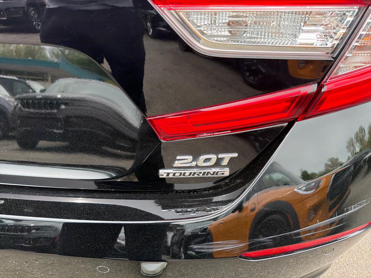 Honda Accord Sedan Touring 2.0T Auto 2019