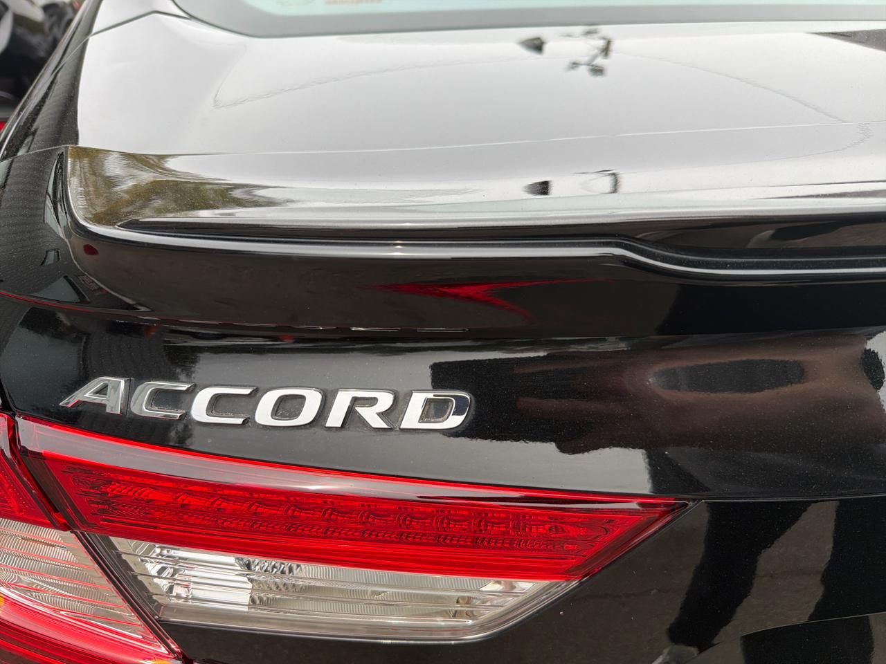 Honda Accord Sedan Touring 2.0T Auto 2019