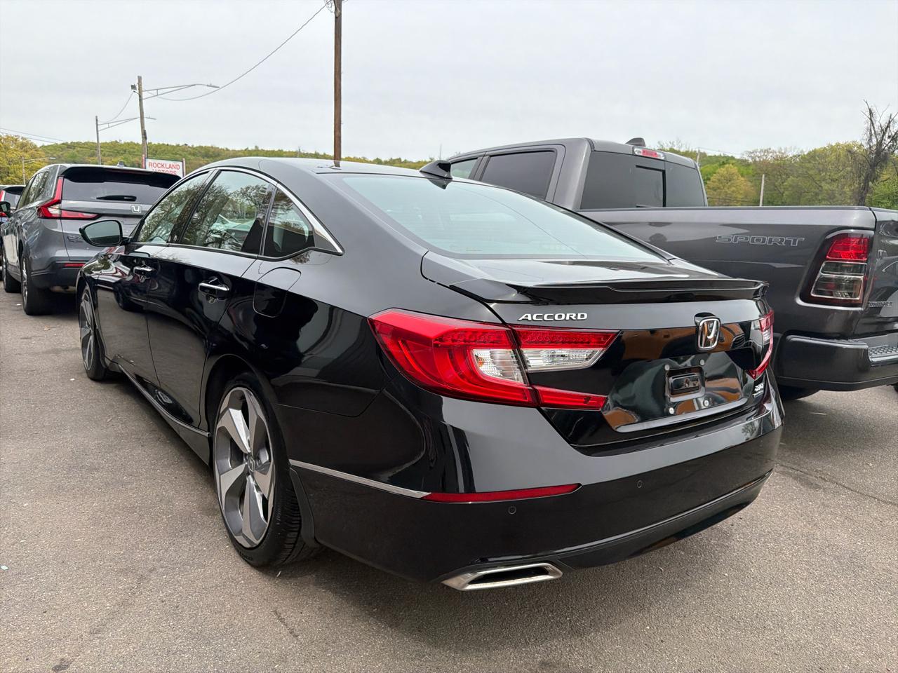 Honda Accord Sedan Touring 2.0T Auto 2019