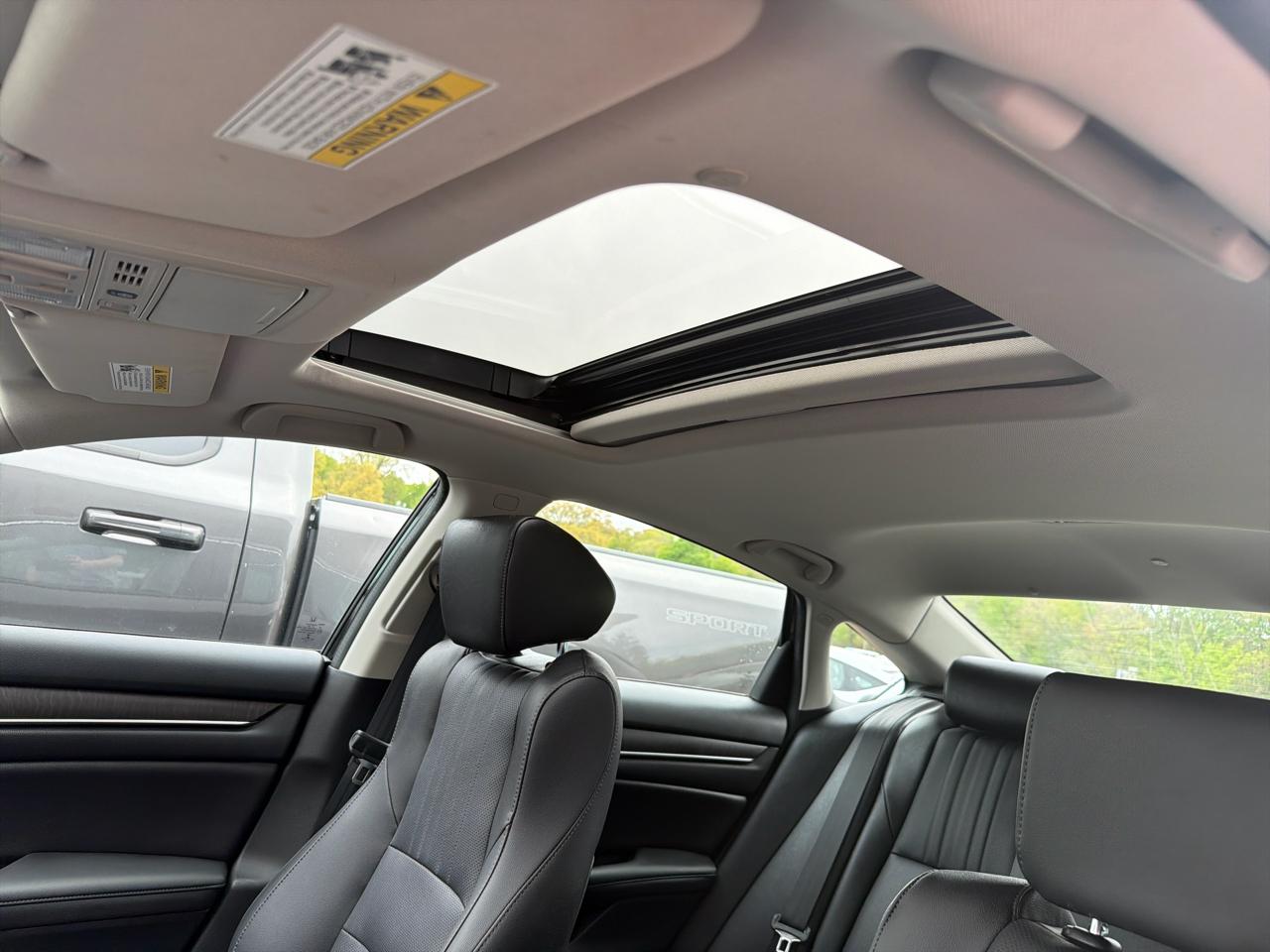 Honda Accord Sedan Touring 2.0T Auto 2019