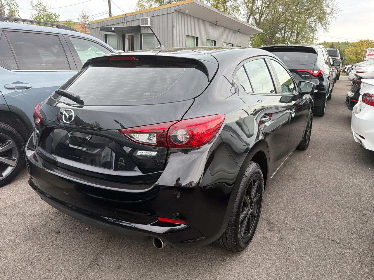 Mazda Mazda3 5-Door Sport Manual 2018